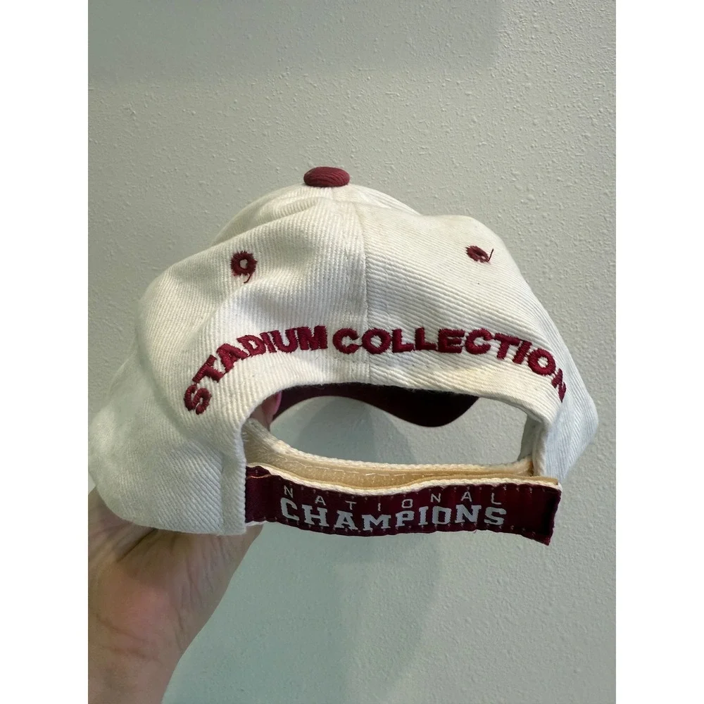 USC Trojans 2005 National Champions Hat Stadium Collection Orange Bowl Cap Cream